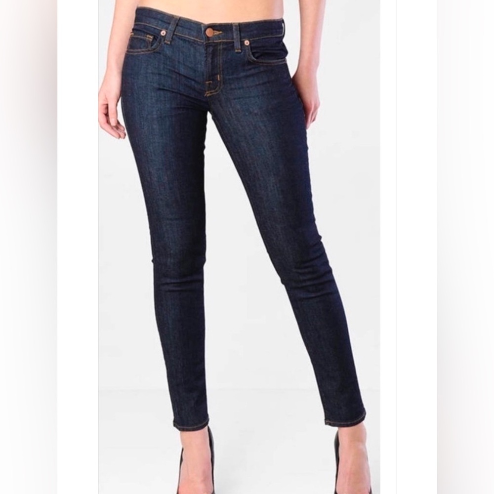 J Brand Low Rise Skinny Jeans size 25 Inseam 24